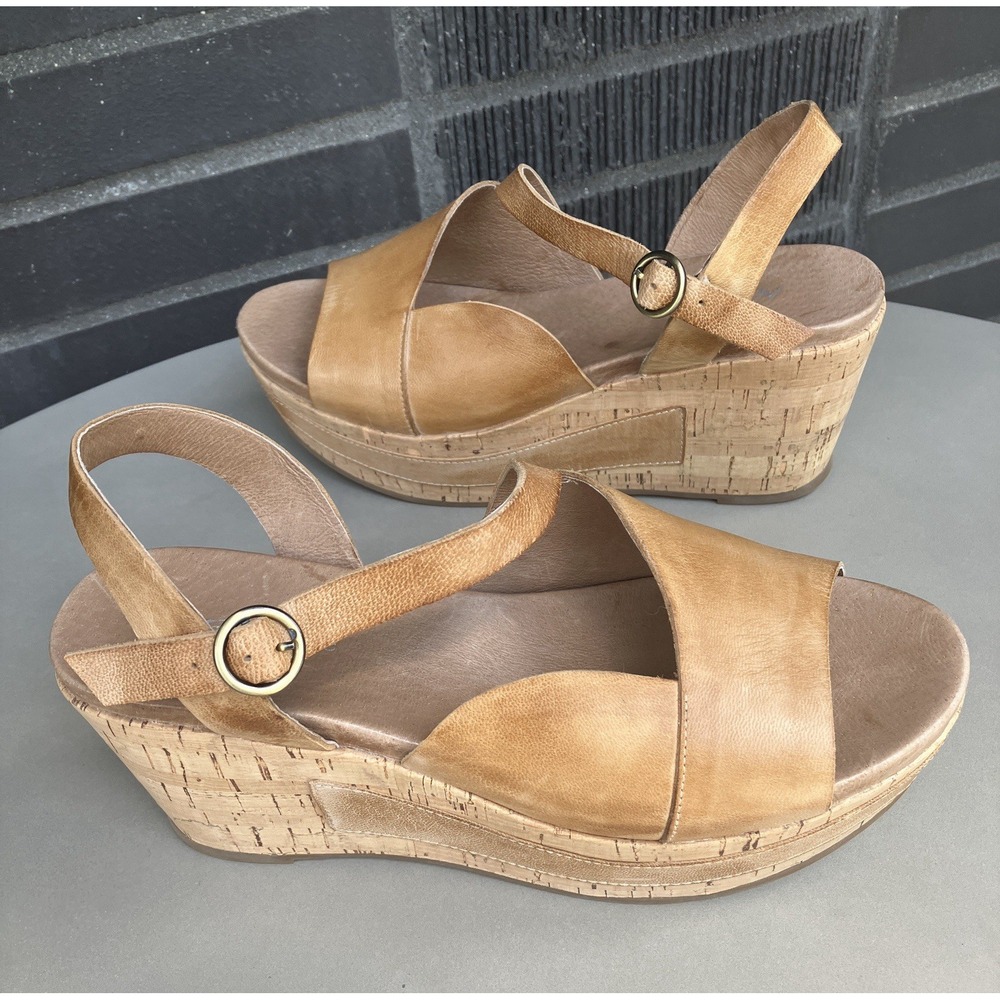 Women's Antelope Collection Platform Wedge Sandal H22 Khloe Size 10 EU 41 Tan